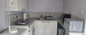 Garden Room Northolt Near Heathrow Airport